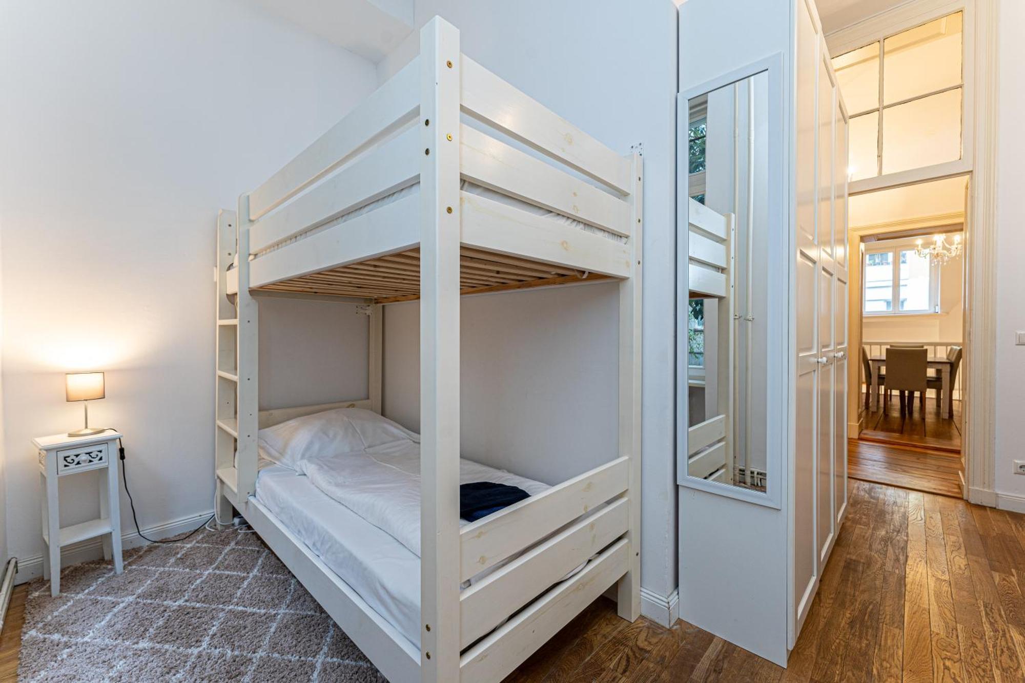 Be In Berlin Apartments Zentral Und Ruhig Fuer Familien Und Geschaeftsreisende In Schoeneberg Extérieur photo